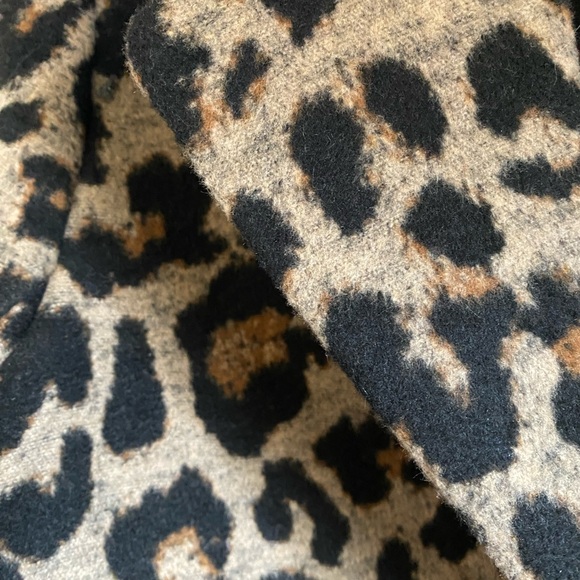 H&M Leopard Print Jacket - size 8 - Picture 3 of 3